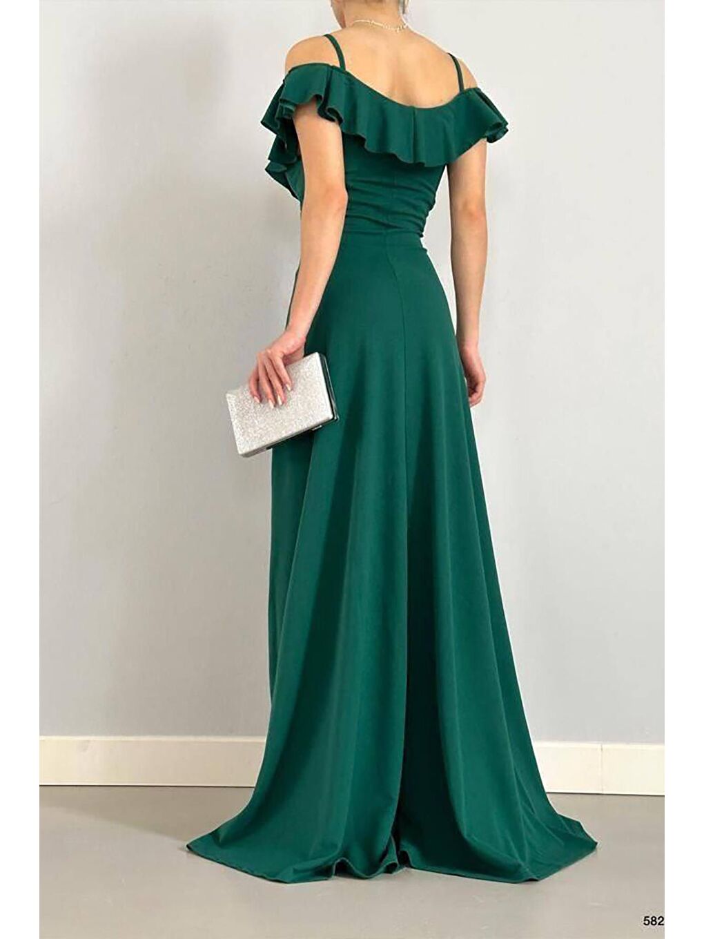 Yeşil Yaka Volanlı Krep Kumaş Uzun Abiye Elbise-3