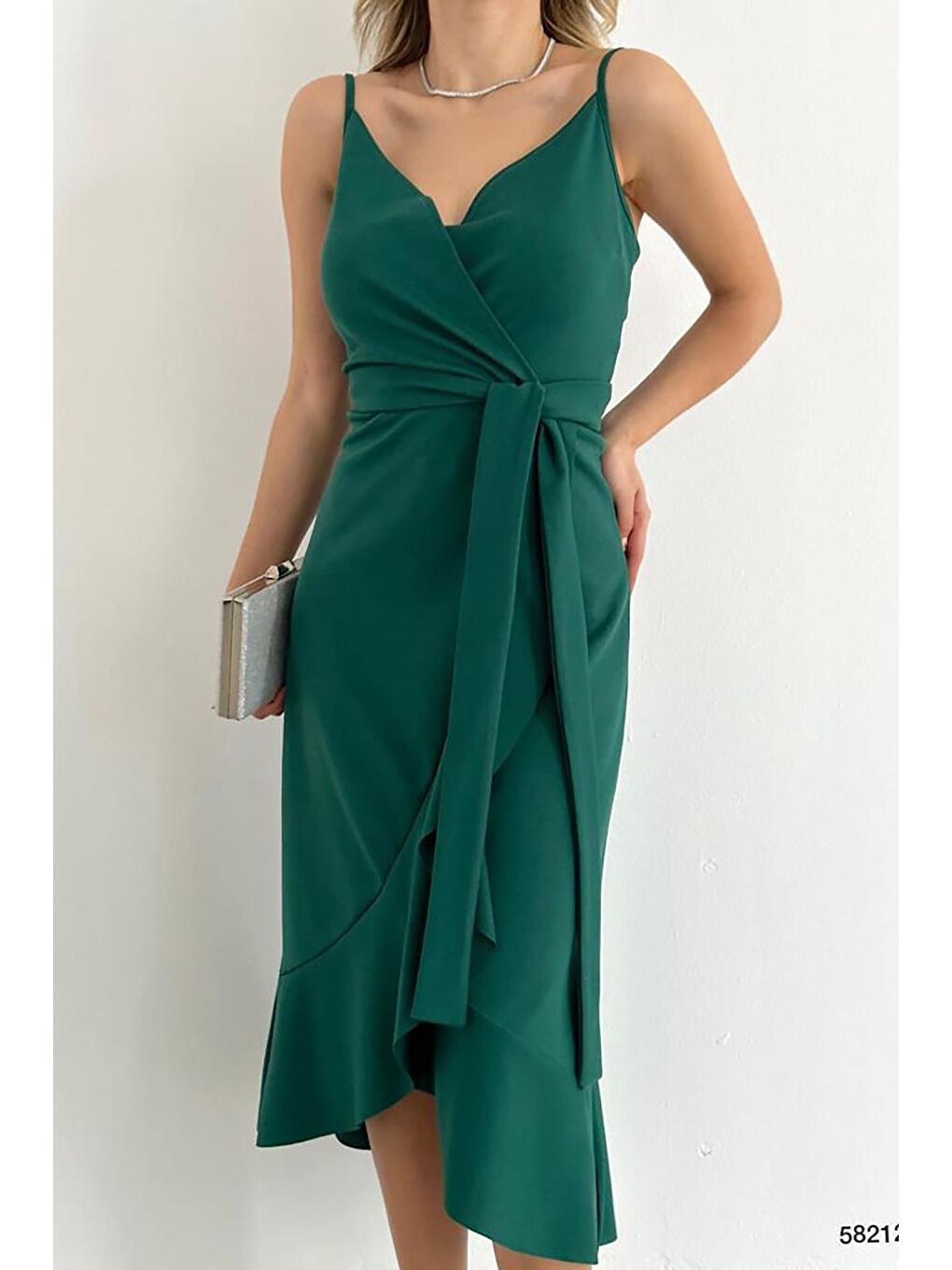 Yeşil Volanlı Midi Boy Kuşaklı Elbise-2