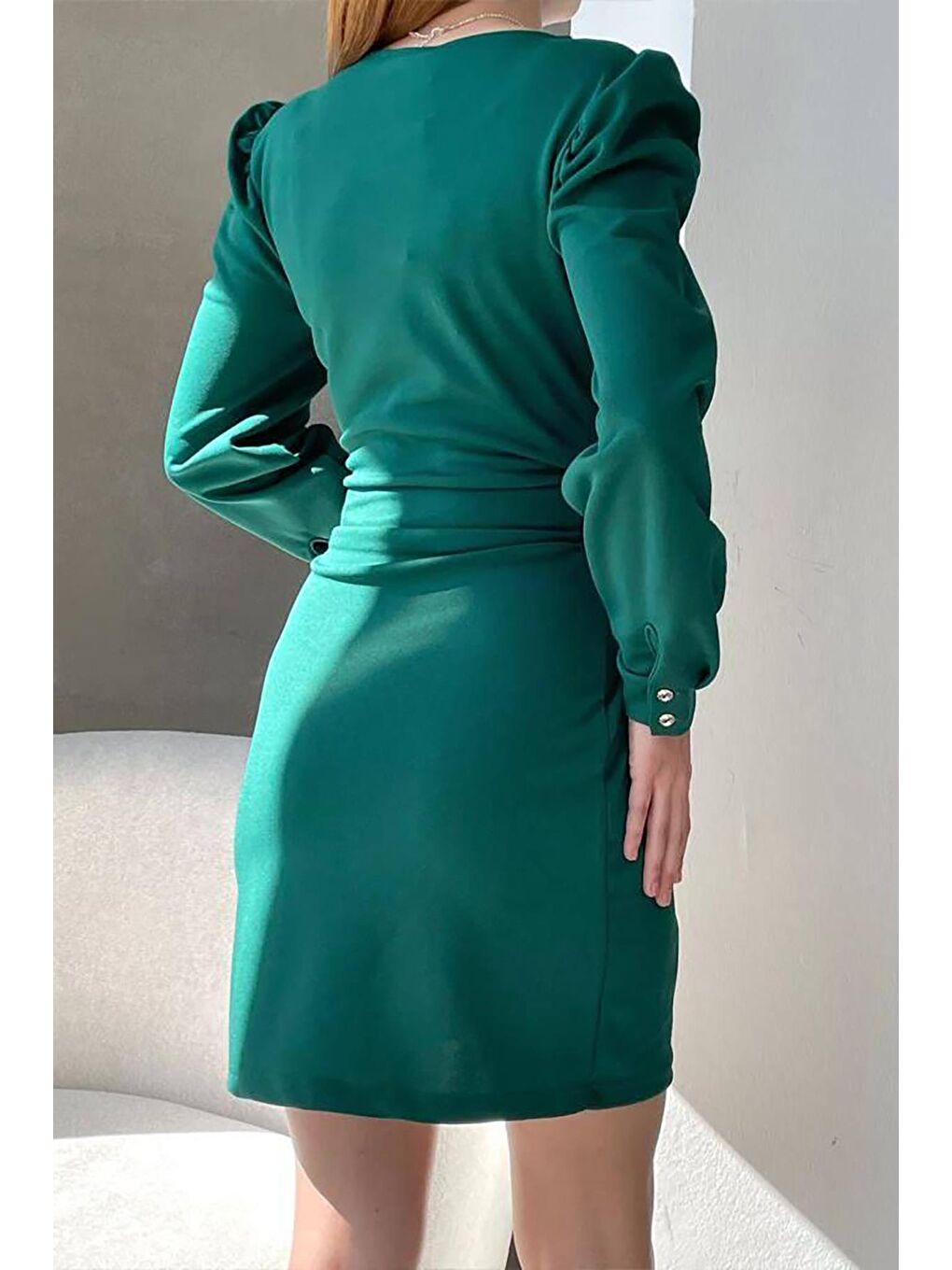 Yeşil Krep Kumaş Uzun Kollu Katlamalı Elbise-4