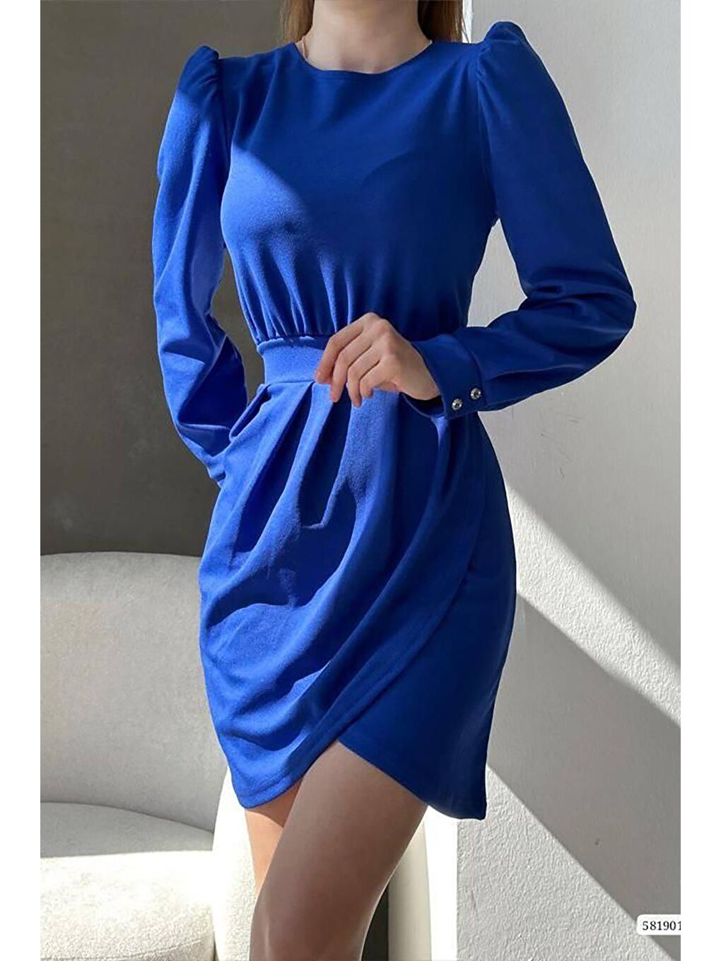 Mavi Krep Kumaş Uzun Kollu Katlamalı Elbise-3