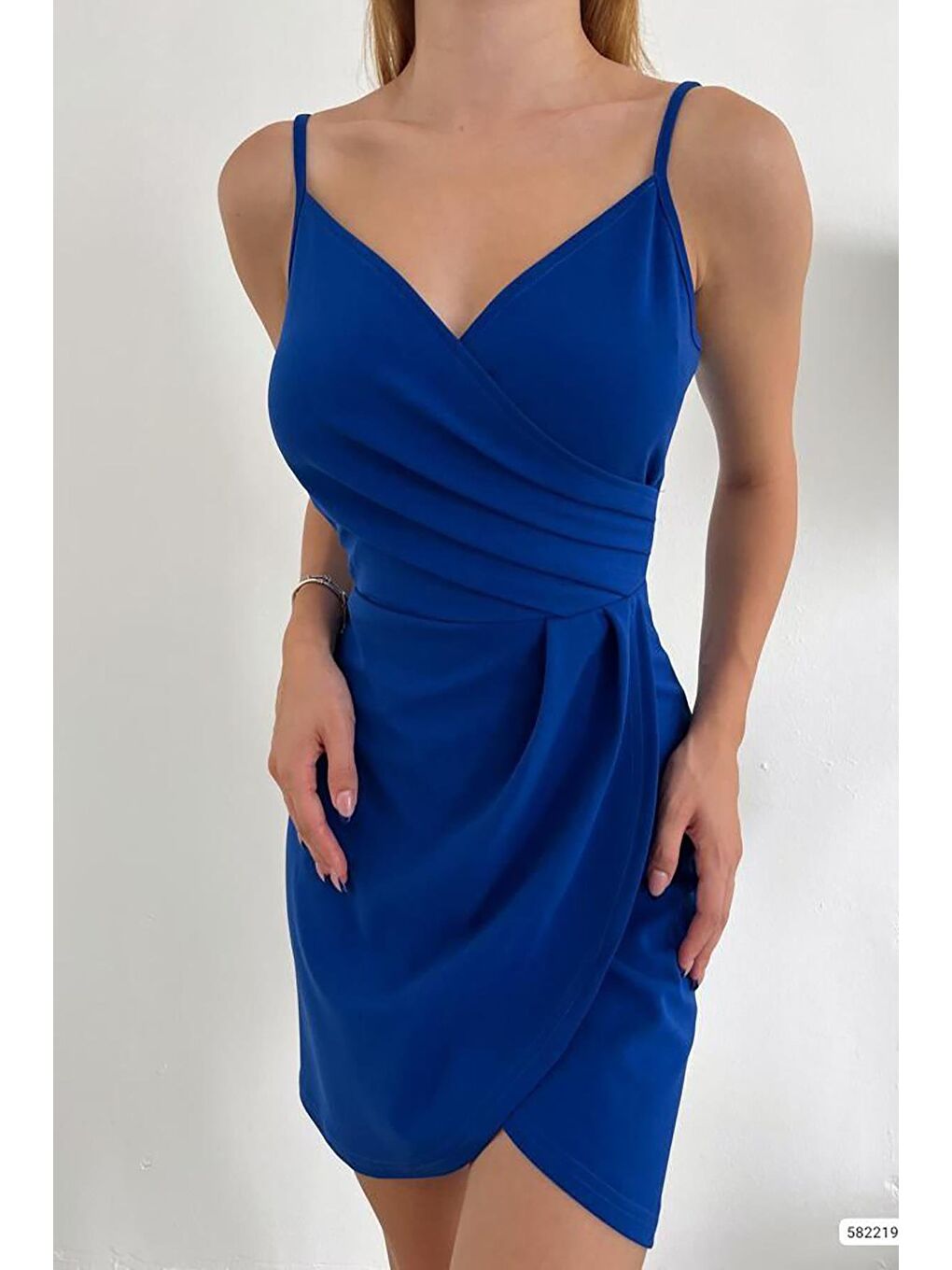 Saks Mavisi İthal Krep Kumaş İnce Askılı Katlamalı Elbise-1