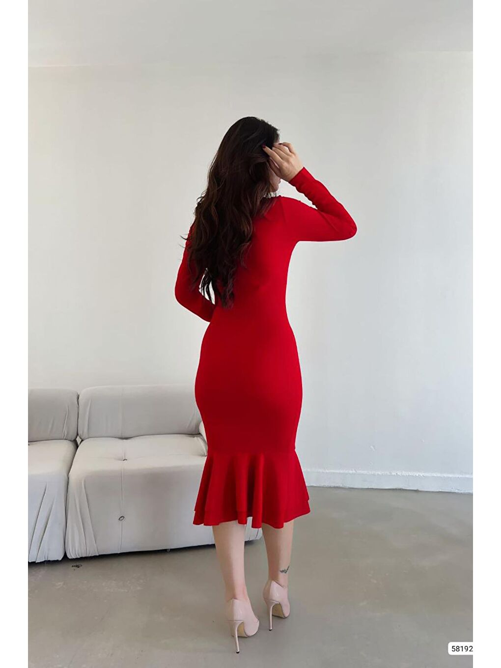 Kırmızı Düğme Detay Balık Model Midi Boy Uzun Kollu Elbise-4