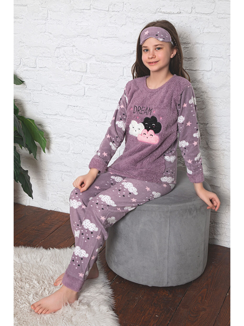Lila Kız Çocuk Welsoft Kumaş-Göz Bantlı Bulut Baskılı Pijama Takımı 12298-2