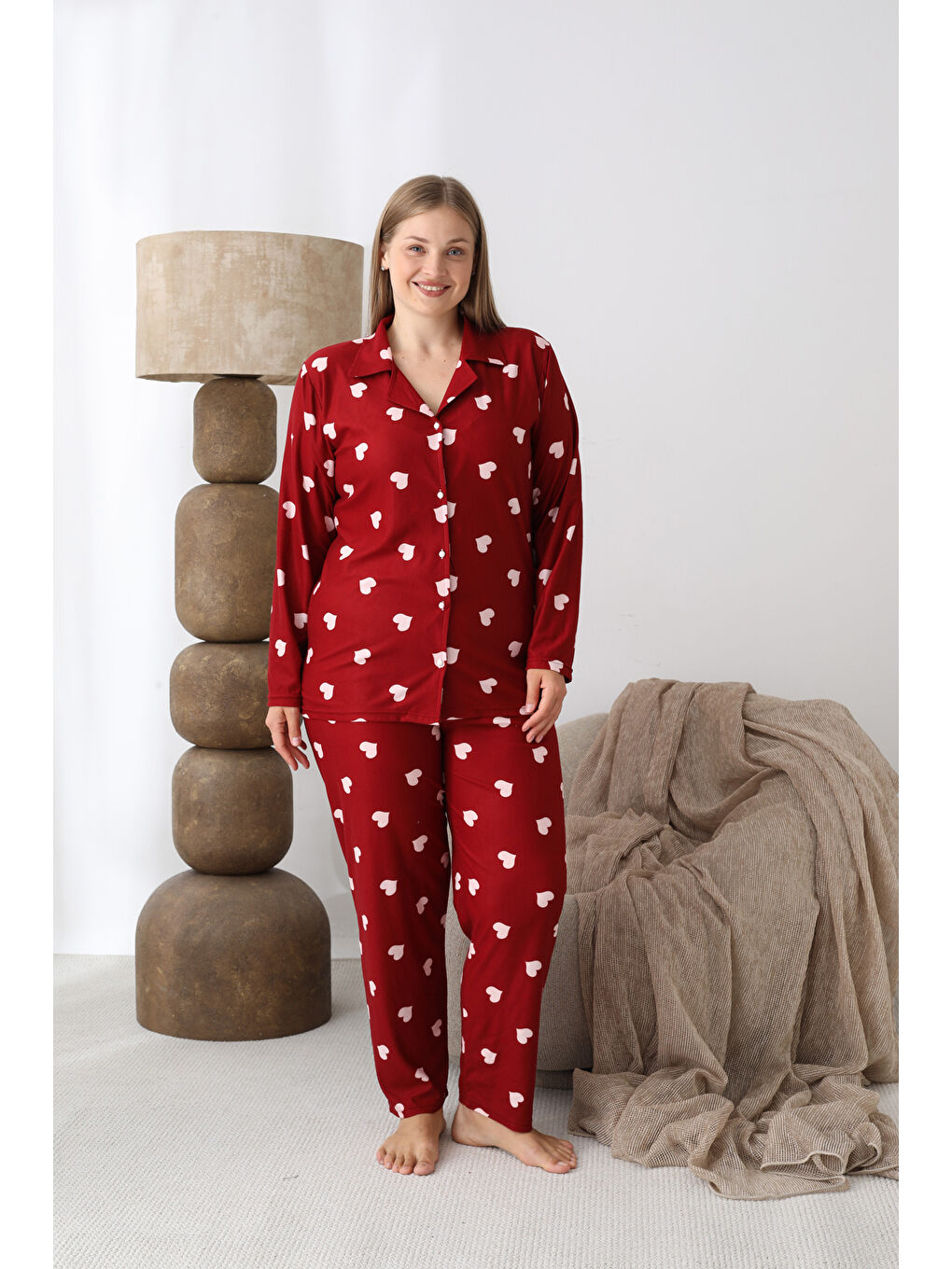 Bordo Boydan Düğmeli Süet Kumaş Büyük Beden Kadın Pijama Takımı 2170