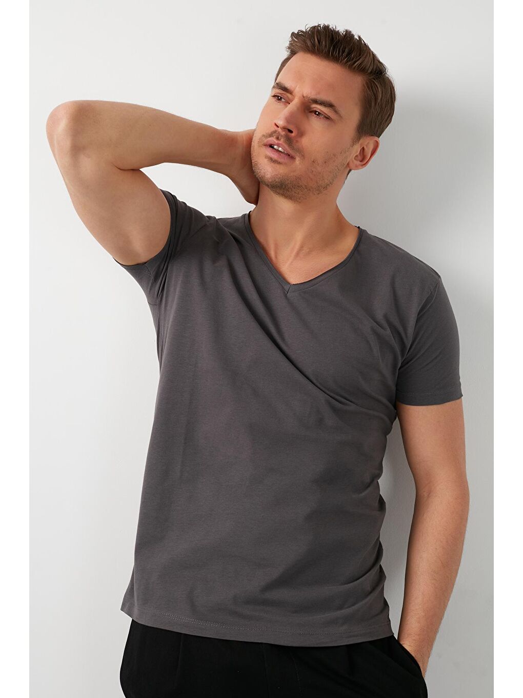 Buratti Gri % 100 Pamuk Slim Fit V Yaka Basic T Shirt 5412001 - 2