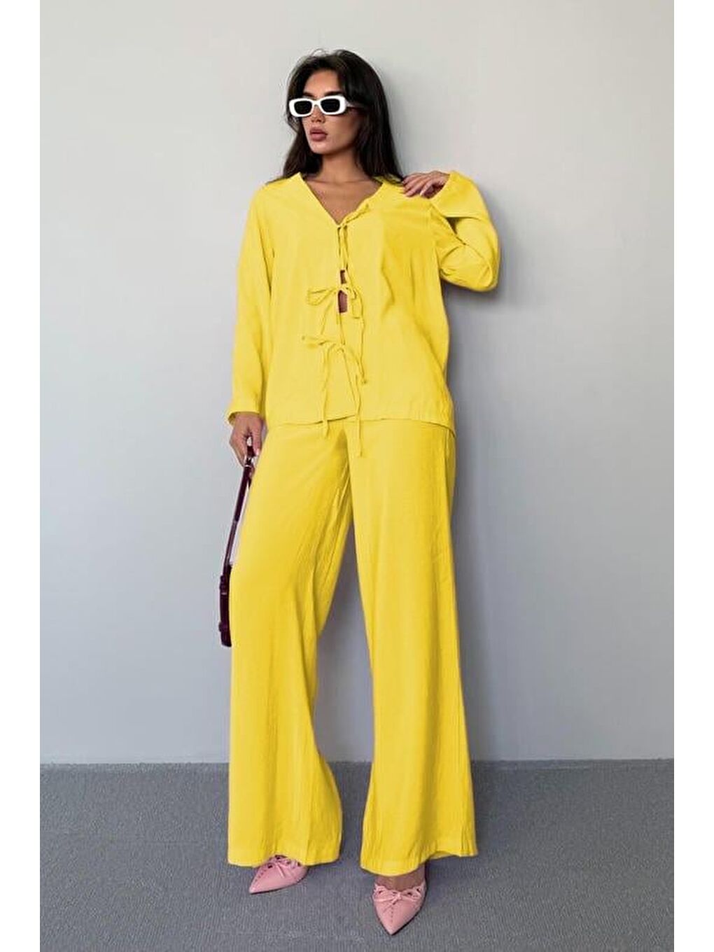 Sarı Önü Bağlamalı Alt Üst Takım Mg2473