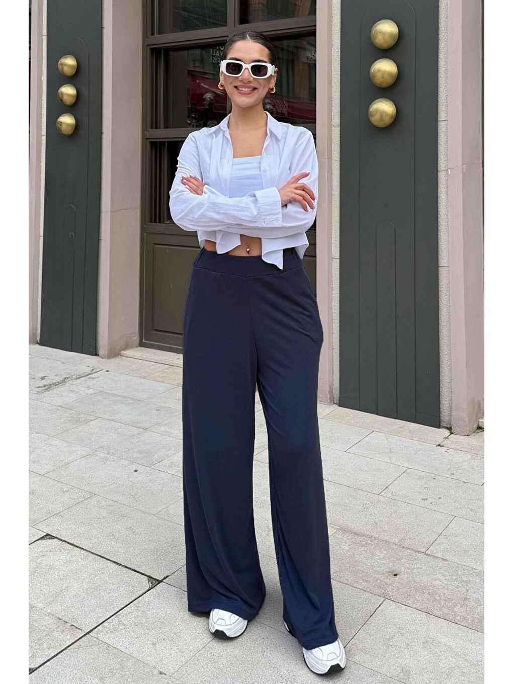 Lacivert Yüksek Bel Rahat Kesim Geniş Paça Kadın Pantolon Mg2309-1