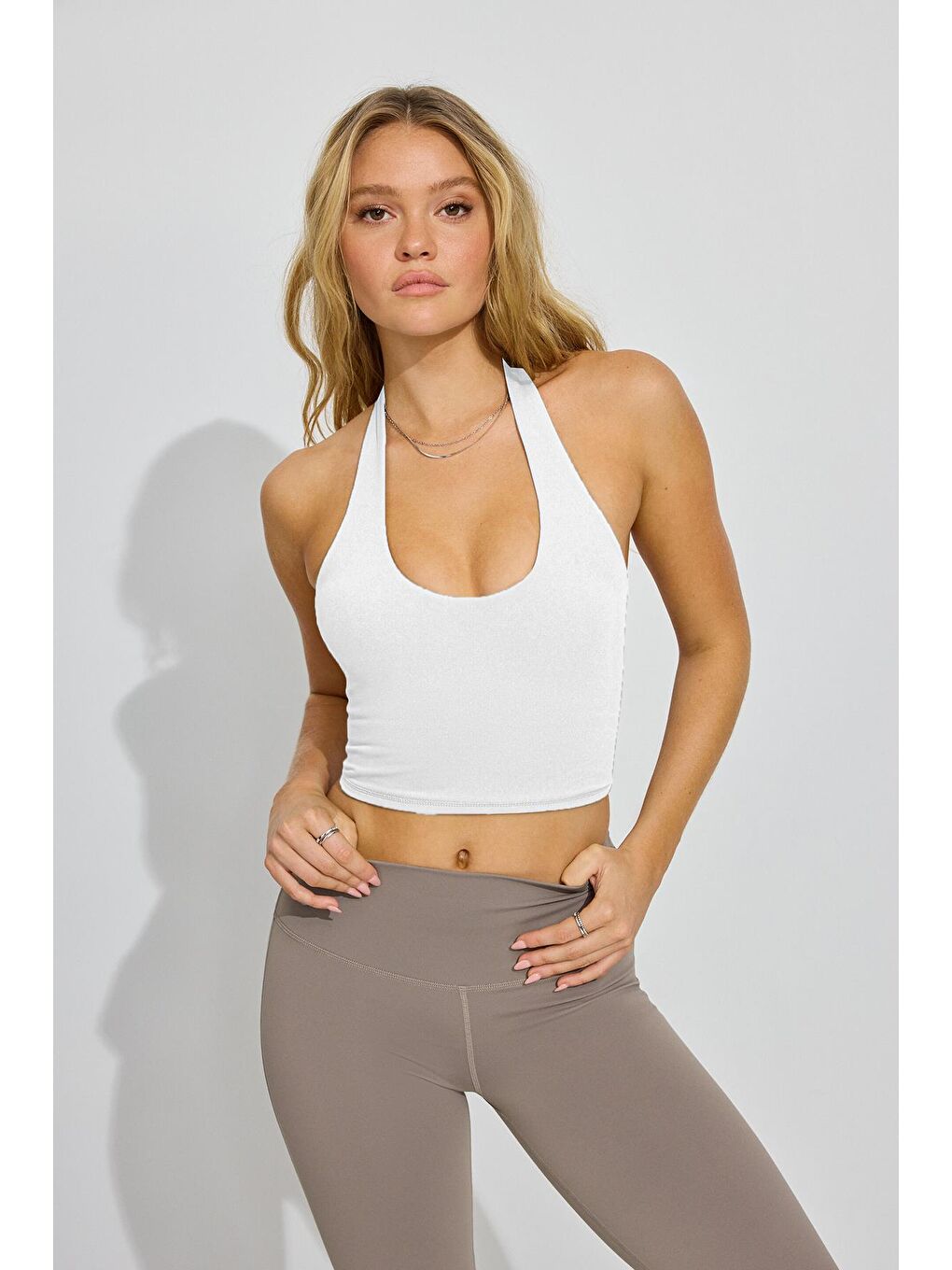 Beyaz Halter Yaka Boyun Askılı Crop Top Mg2456-7