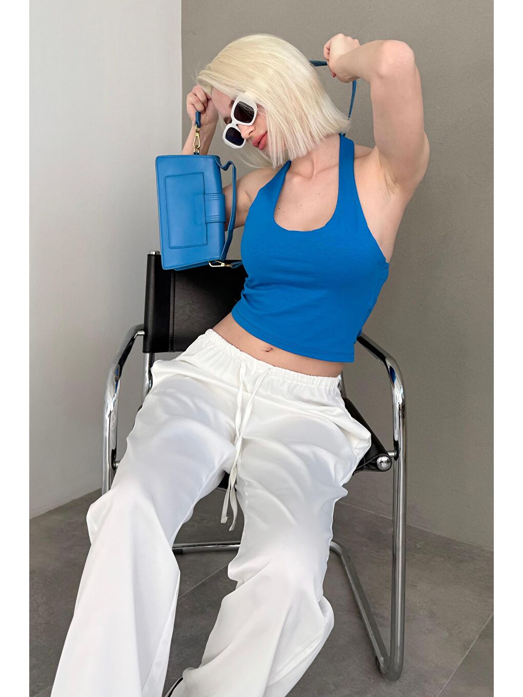 Mavi Halter Yaka Boyun Askılı Crop Top Mg2456-3