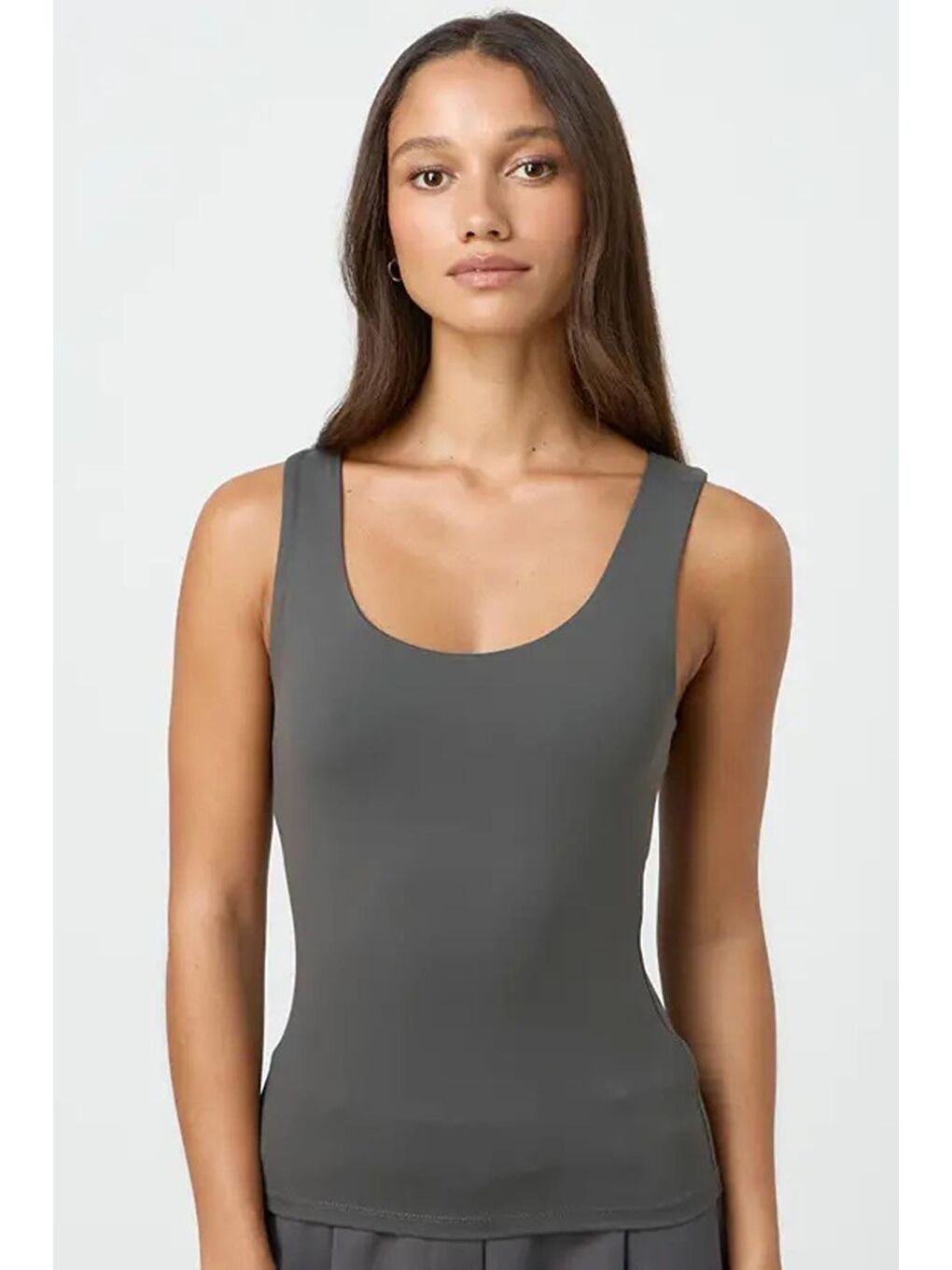 Gri Füme Kalın Askılı Kadın Bluz Mg1998-3