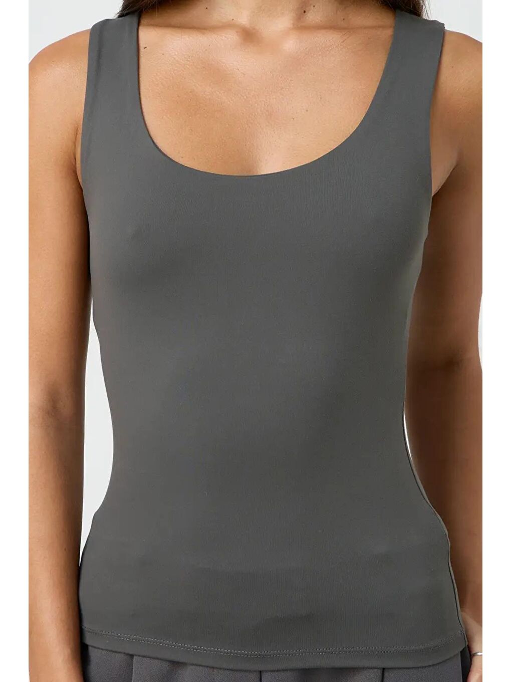 Gri Füme Kalın Askılı Kadın Bluz Mg1998-6