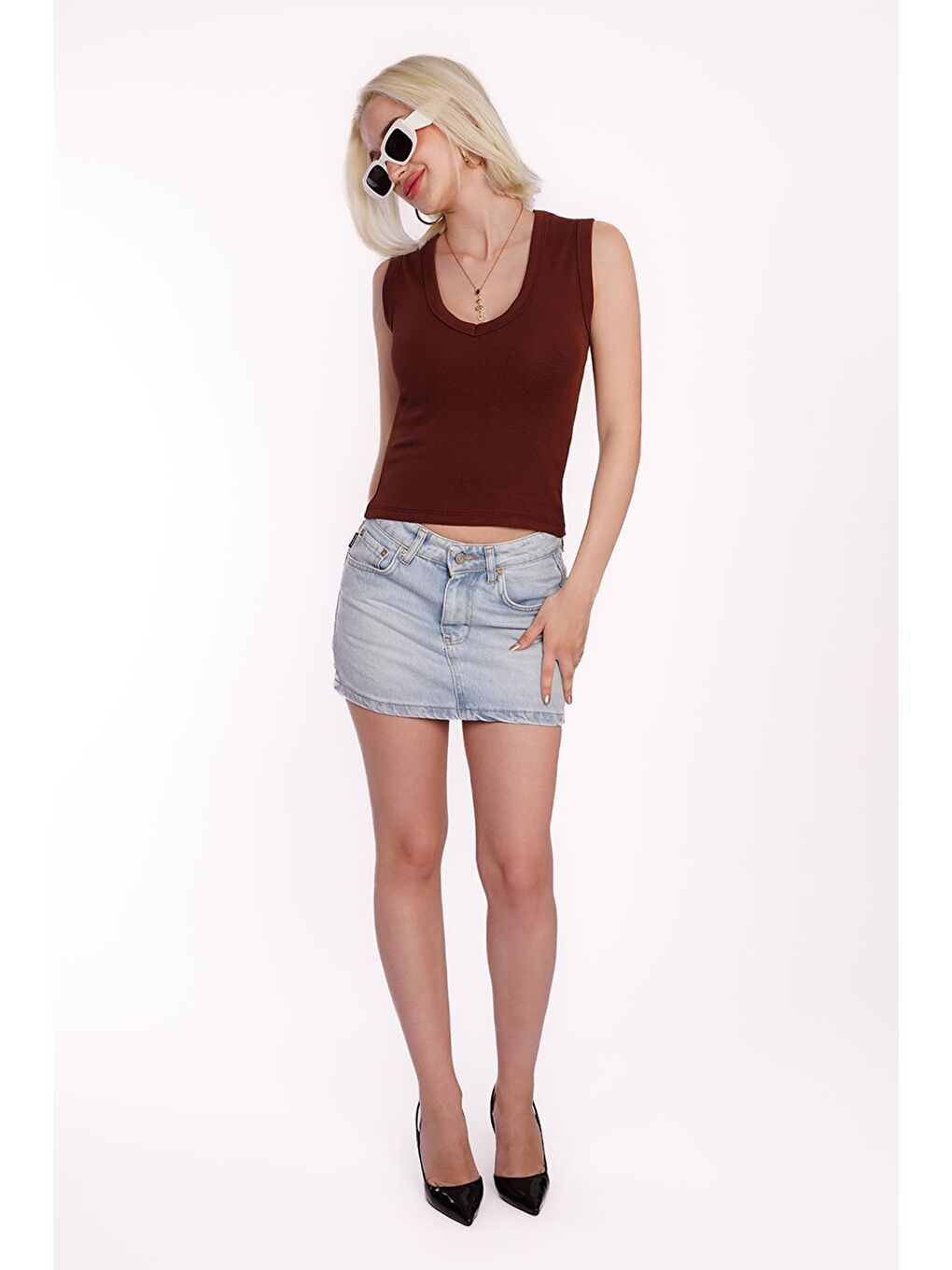 Kahverengi V Yaka Biyeli Kadın Atlet Mg2292-8