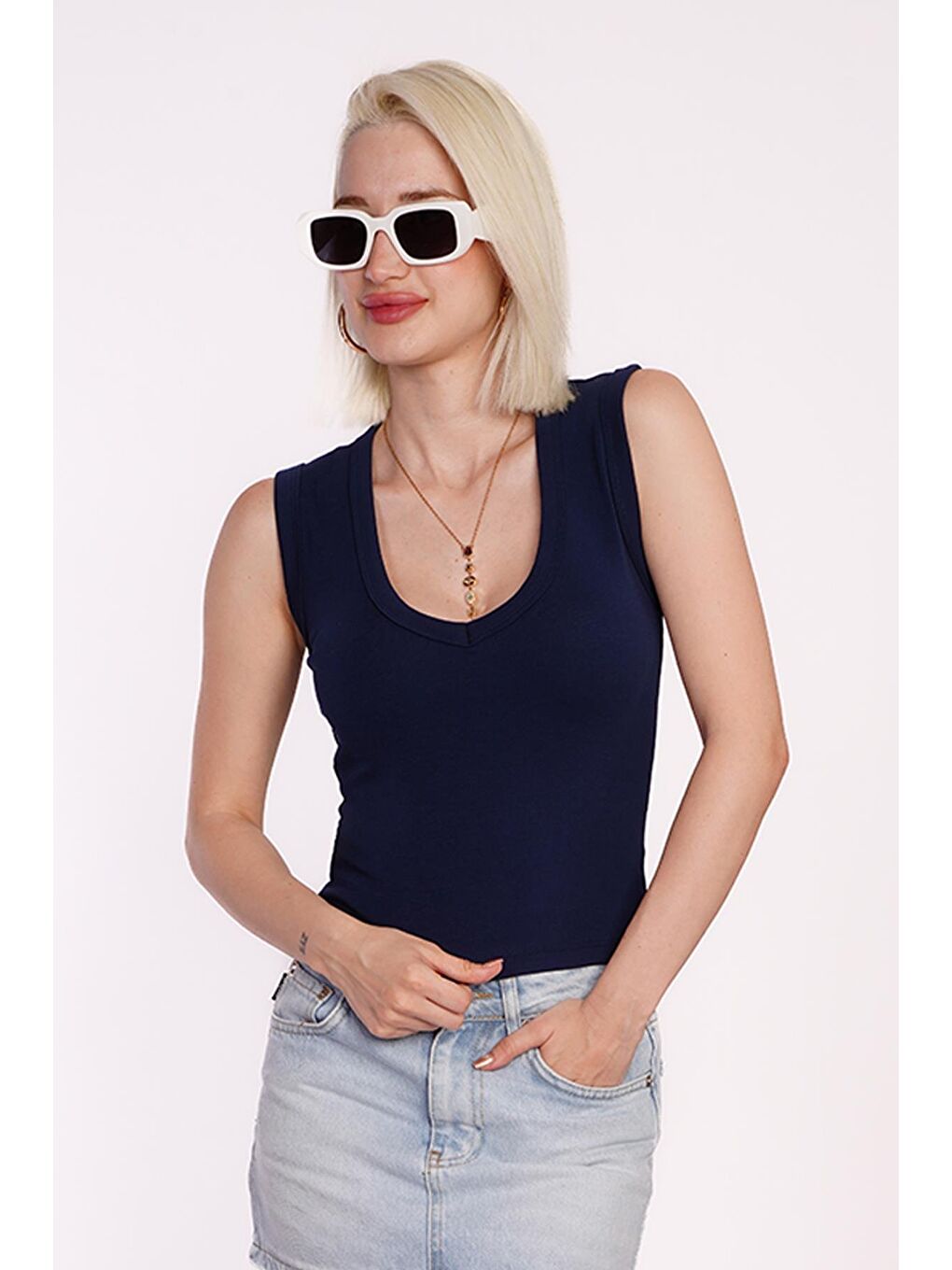 Lacivert V Yaka Biyeli Kadın Atlet Mg2292-1