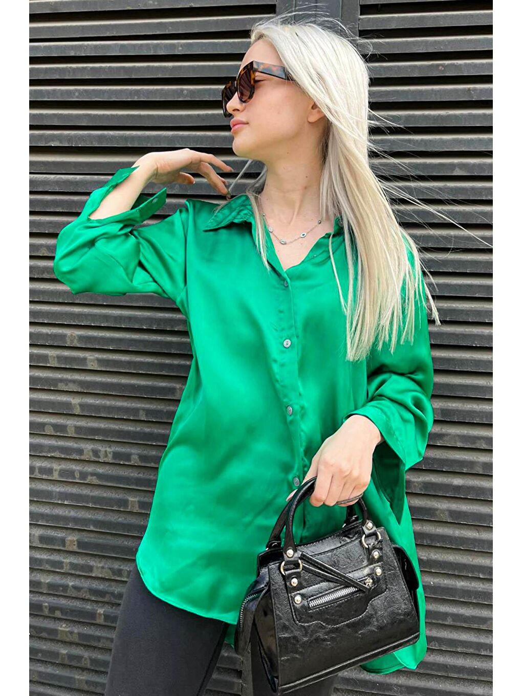 Zümrüt Yeşili Basic Kadın Saten Gömlek Mg1326-3