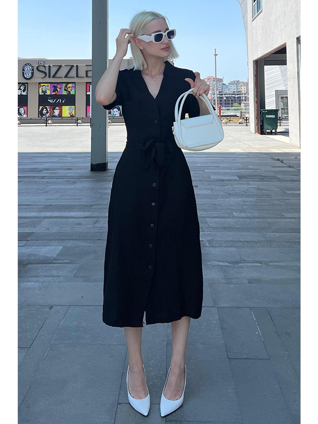 Siyah Gömlek Yaka Cep Detaylı Düğmeli Uzun Elbise Mg2083