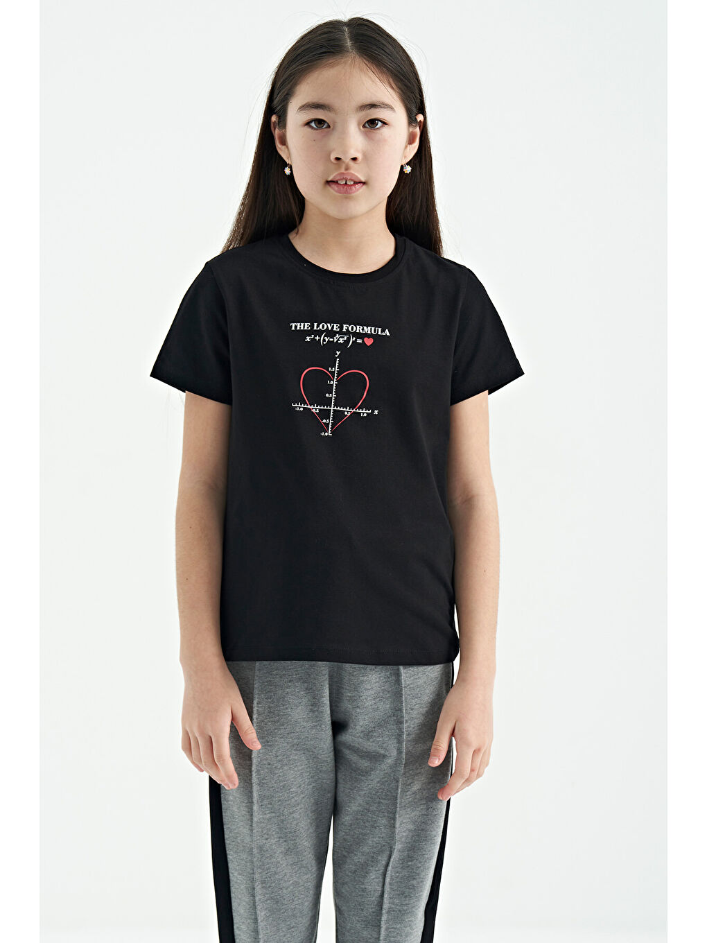 Siyah O Yaka Baskı Detaylı Rahat Kalıp Kız Çocuk Tişört - 75129