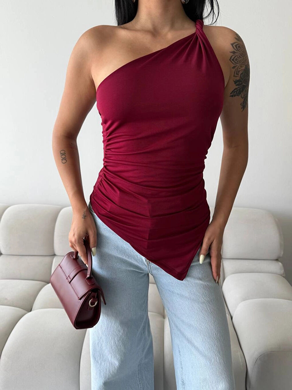 Kadın Bordo Tek Omuz Asimetrik Kesim Sandy Bluz HZL25S-FRY123241-4