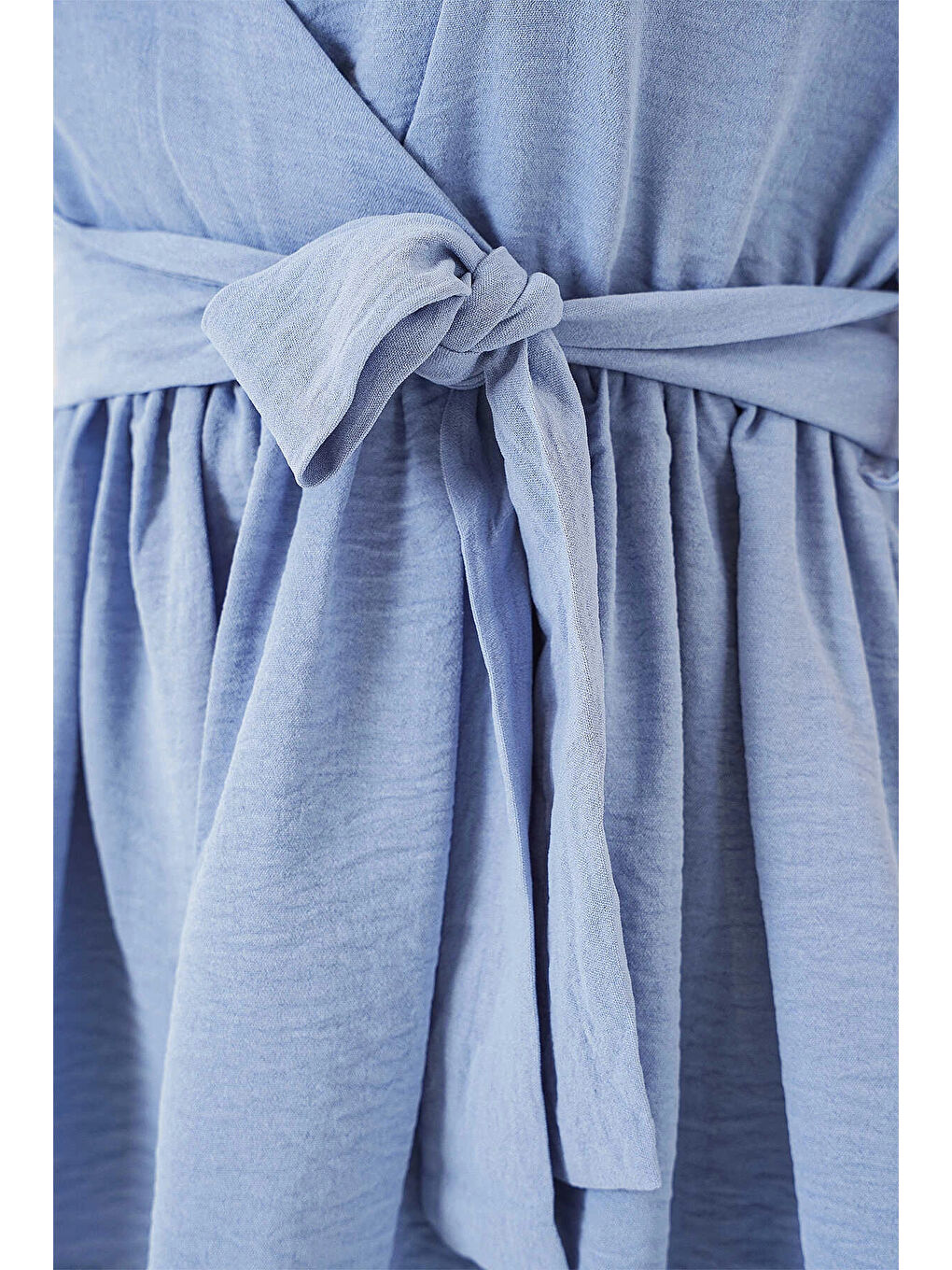 Kadın Mavi Kruvaze Yaka Beli Lastikli Kuşaklı Bluz HZL25S-BD19661-2