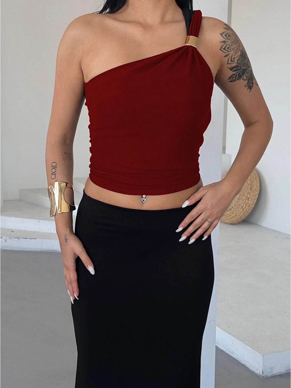 Kadın Bordo Tek Omuz Gold Metal Detaylı Bluz HZL25S-FRY123111-2