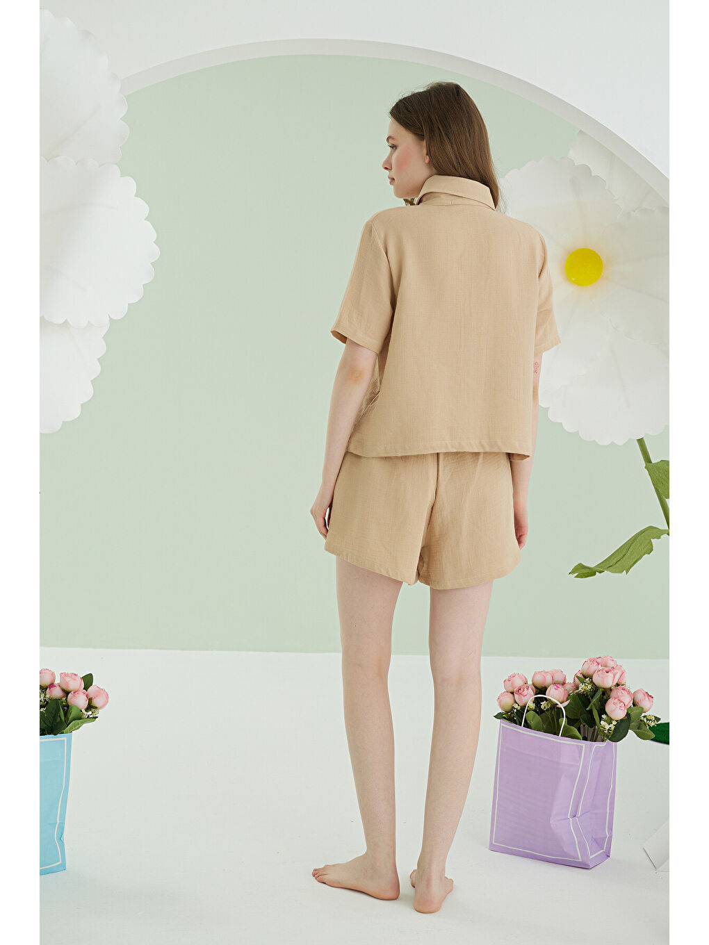 Bej Nakışlı Müslin Önden Düğmeli Şortlu Takım-3