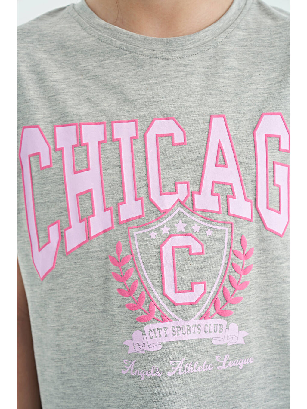 Gri Melanj O Yaka Düşük Omuzlu Rahat Form Kısa Kollu Kız Çocuk Tişört - 75128-2