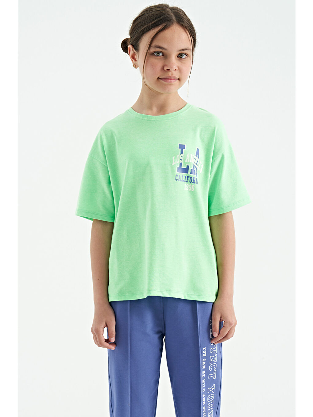 Neon Yeşil Ön Arka Baskılı O Yaka Oversize Kısa Kollu Kız Çocuk Tişört - 75127-1