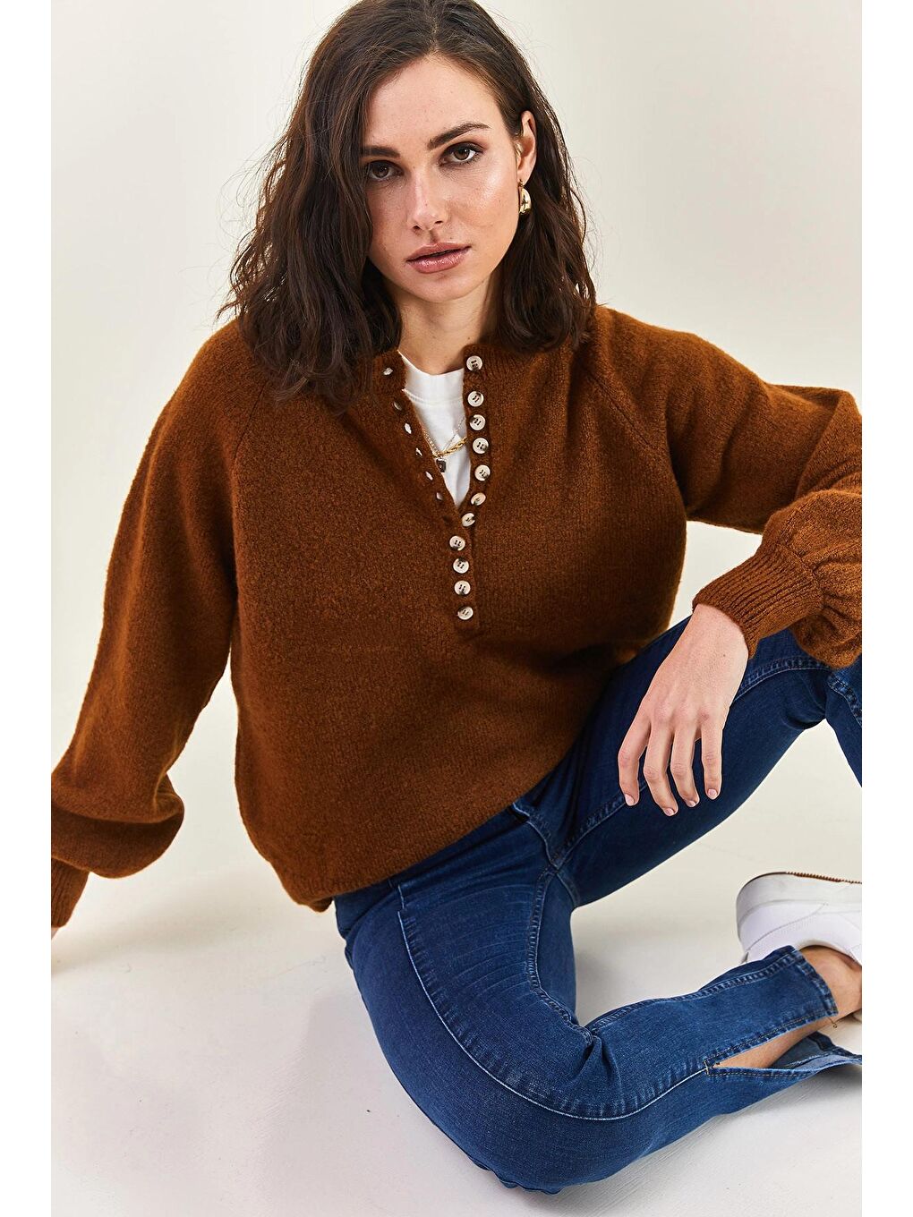 Kahverengi Kadın Yakası İlikli Balıkçı Yaka Çizgili Triko Kazak