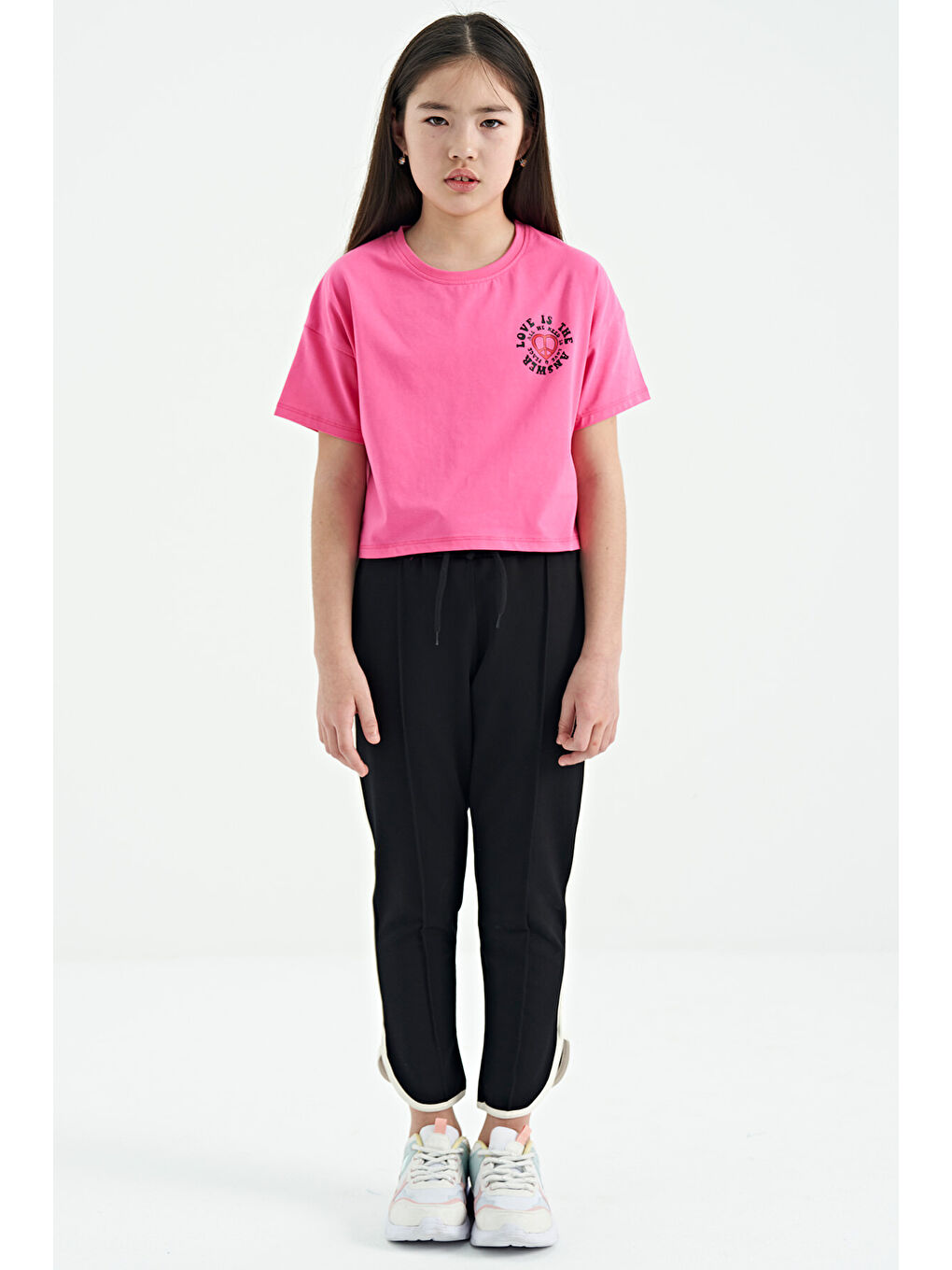 Siyah Biye Detaylı Bağcıklı Ön Nevürlü Geniş Paçalı Kız Çocuk Eşofman Altı - 75124-1