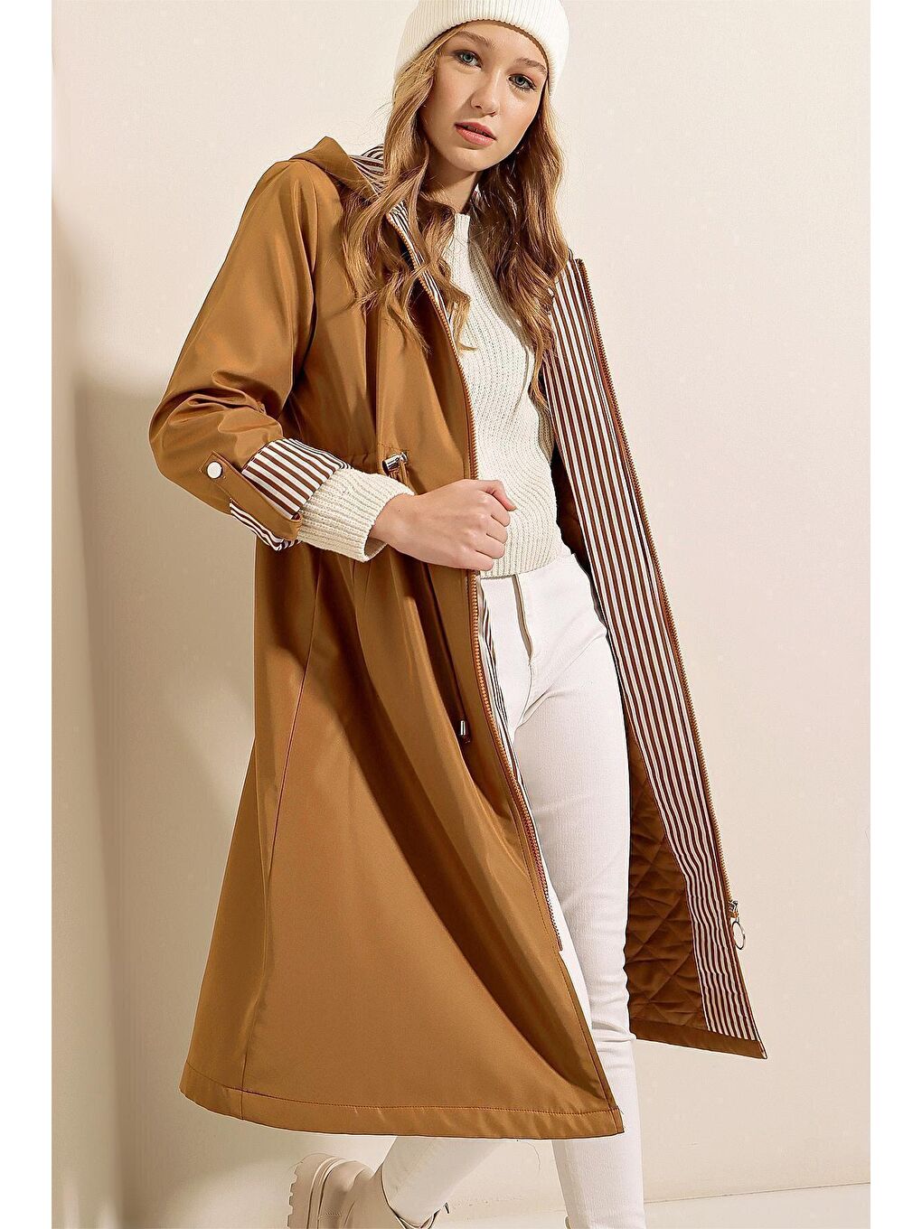 Kahverengi 9091 Beli Büzgülü Kapüşonlu Trençkot - Taba-3