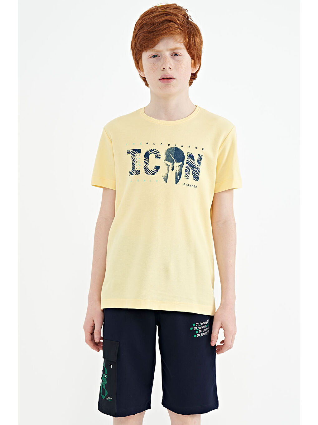 Sarı Ön Yazı Nakışlı O Yaka Standart Kalıp Erkek  Çocuk Tişört - 11118