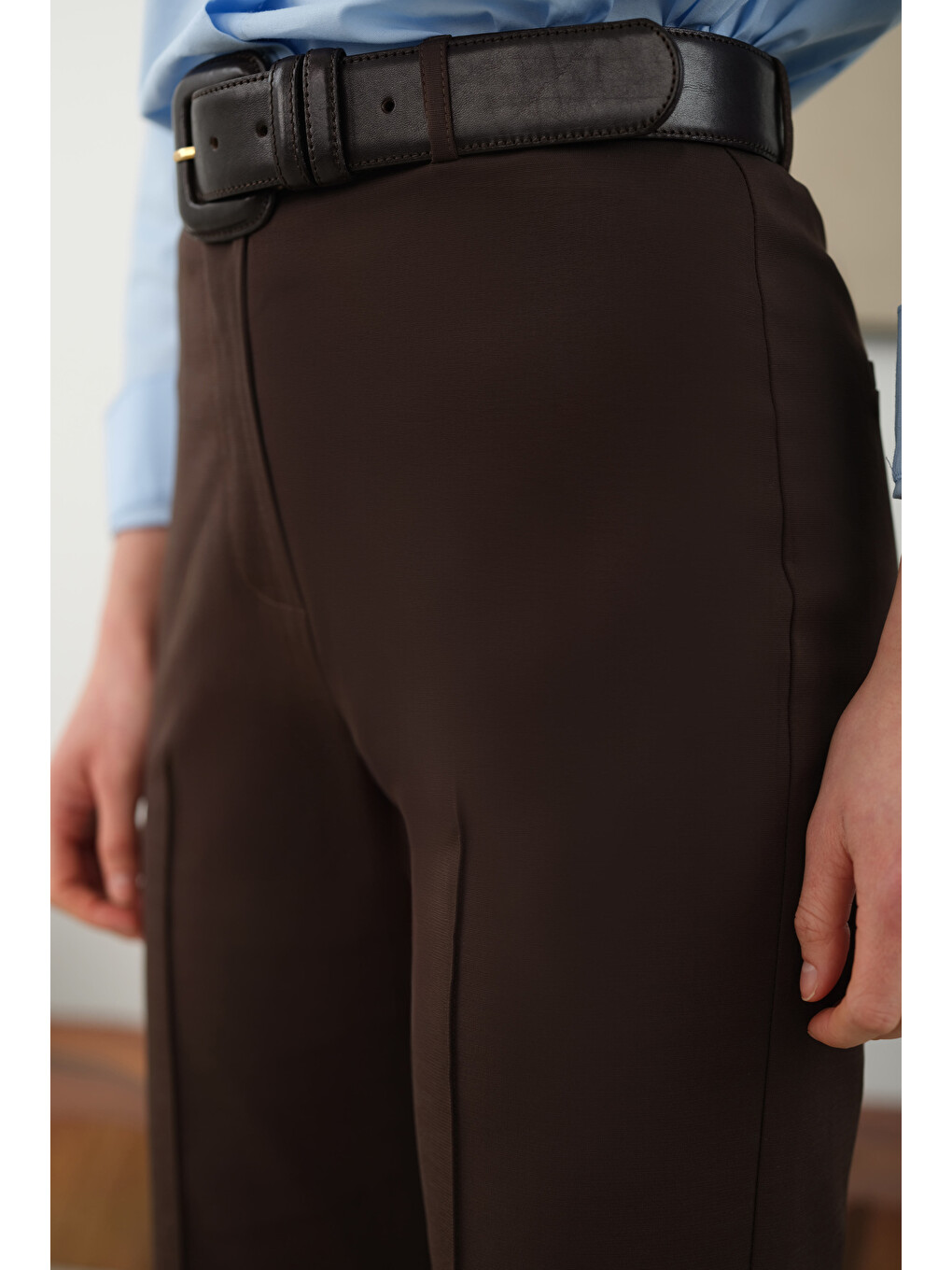 Kahverengi Önü Yarım Nervürlü Pantolon Acı Kahve-3