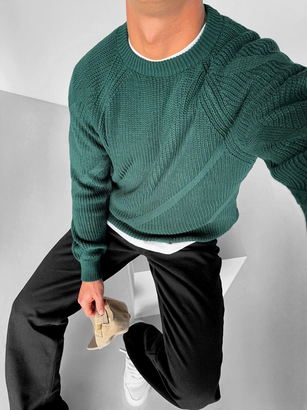 Erkek Yuvarlak Yaka Rahat Kalıp Basic Kazak Yeşil