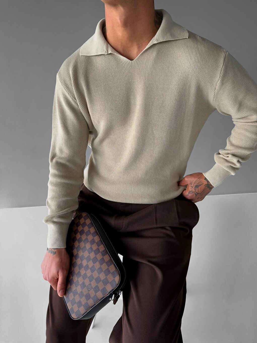 Erkek Polo V Yaka Slim Fit Basic Kazak Bej