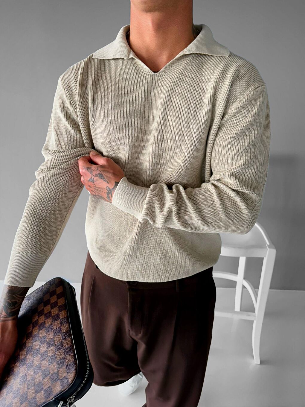 Erkek Polo V Yaka Slim Fit Basic Kazak Bej-1