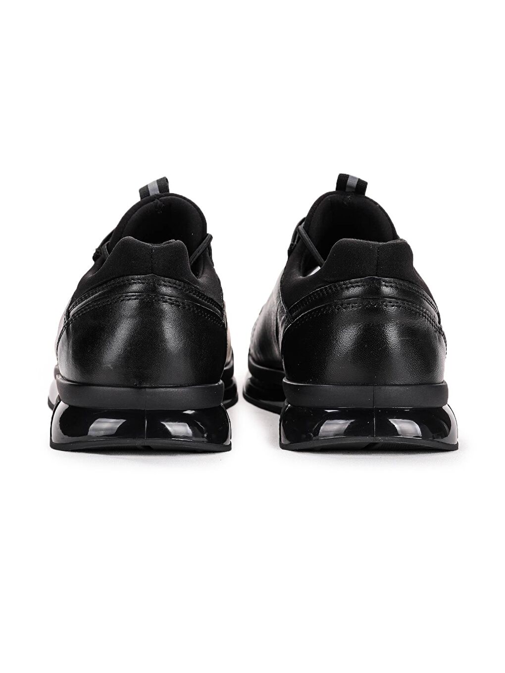 Siyah Bağcıklı Deri Erkek Casual Ayakkabı 152-17374-3