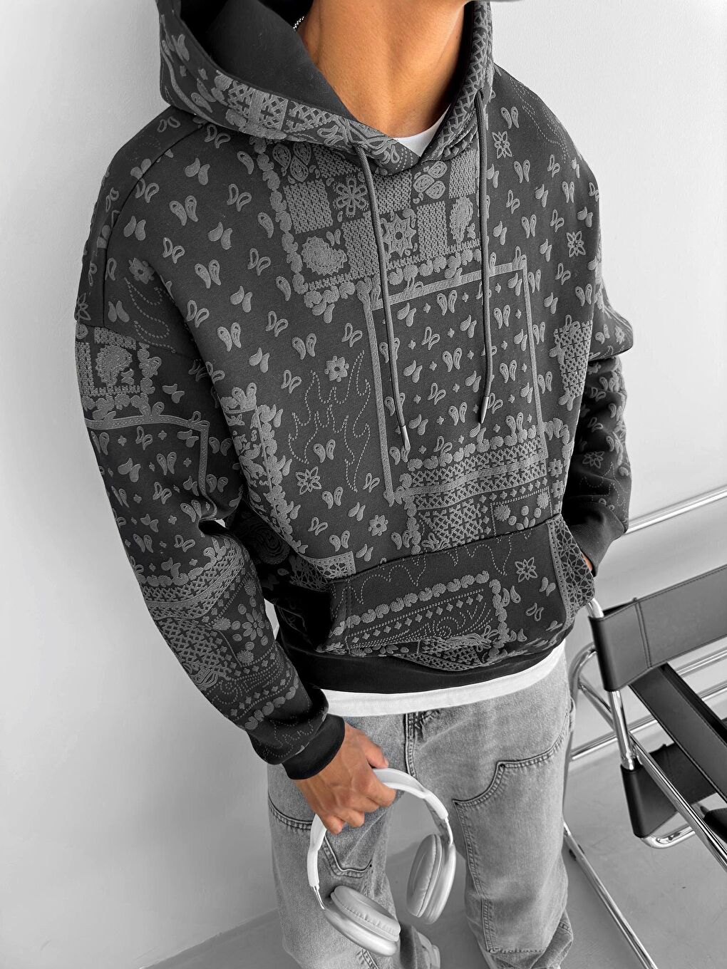 Oversize Desenli Kapüşonlu Sweatshirt Siyah-1