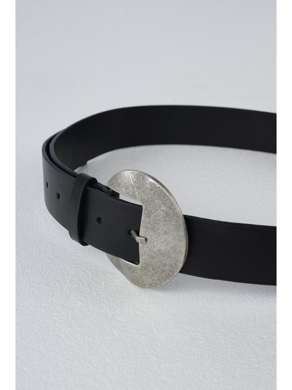 Oval Metal Tokalı Kemer Siyah-4