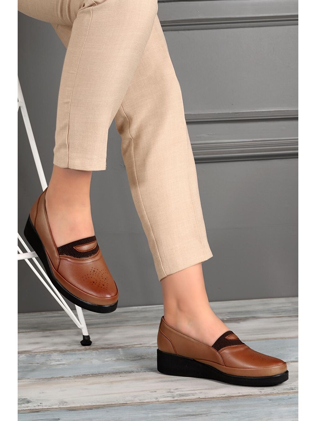 Bej Rahat Konfor Özel Topuk Jeli Anne Günlük Ayakkabı Y502-2-2