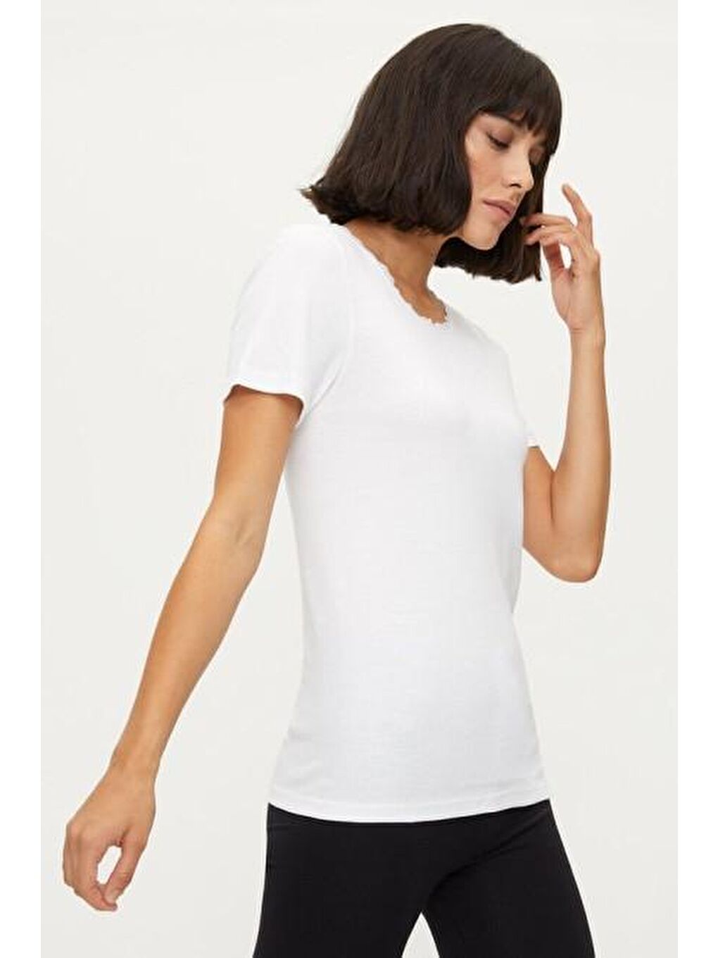 1032 %100 Pamuk Dantelli 2li Beyaz Fanila Tişört 2'LI-4