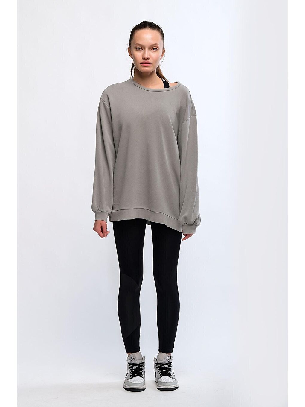 Chandraswear Gri Kadın Mineral Boyalı Organik Pamuklu Oversize Sweatshirt - Paula - 3