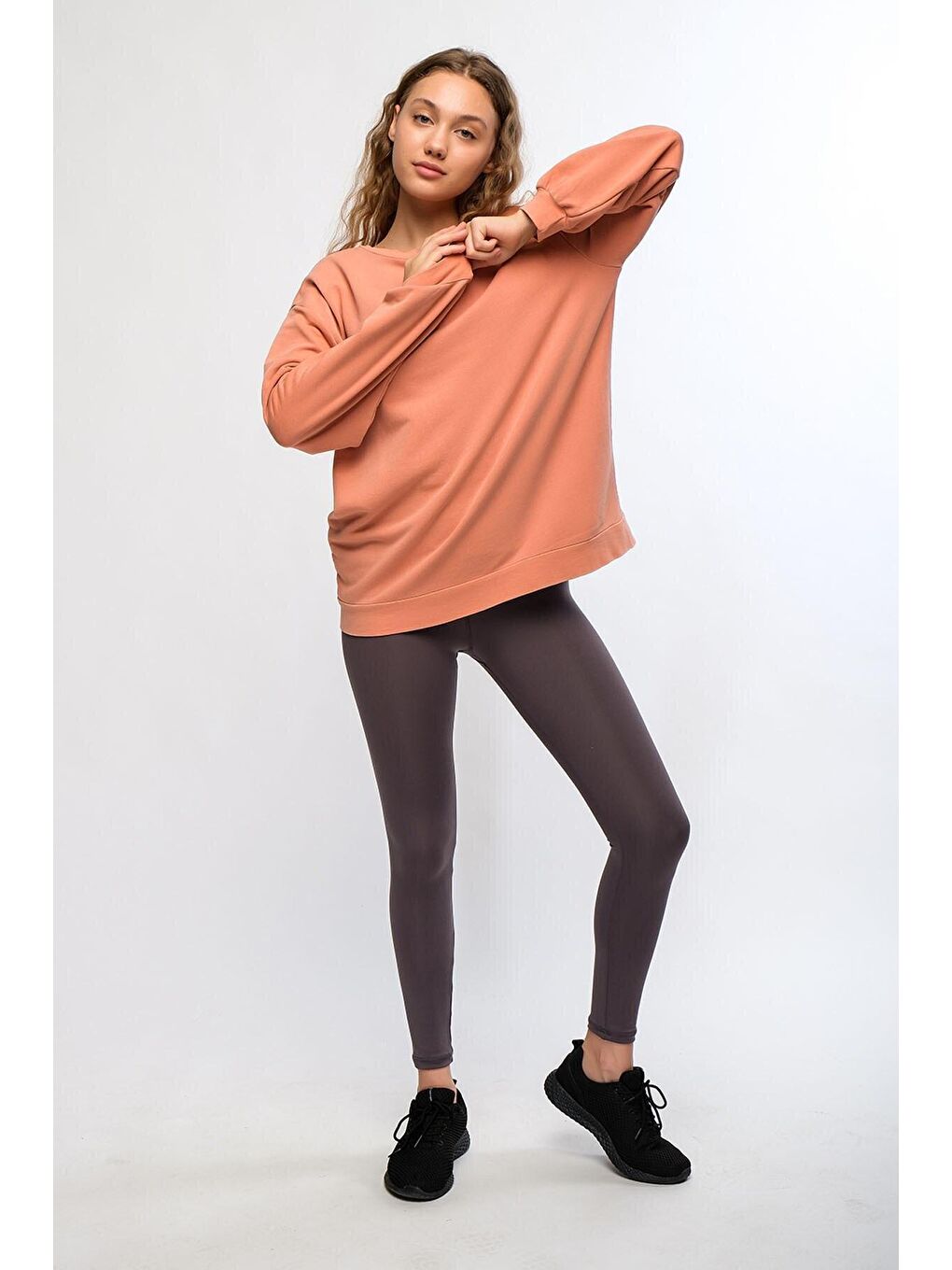 Chandraswear Turuncu Kadın Mineral Boyalı Organik Pamuklu Oversize Sweatshirt - Paula - 2