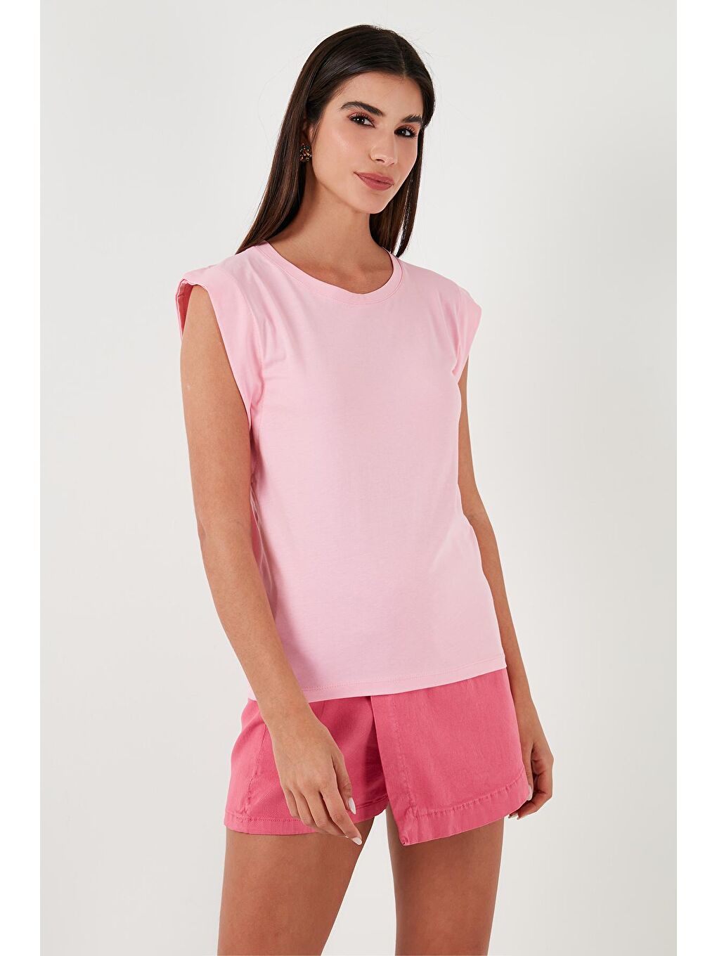 Pembe % 100 Pamuklu Bisiklet Yaka Kolsuz Kadın T Shirt 5864019-1