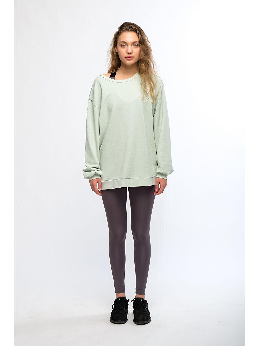 Chandraswear Yeşil Kadın Mineral Boyalı Organik Pamuklu Oversize Sweatshirt - Paula - 1