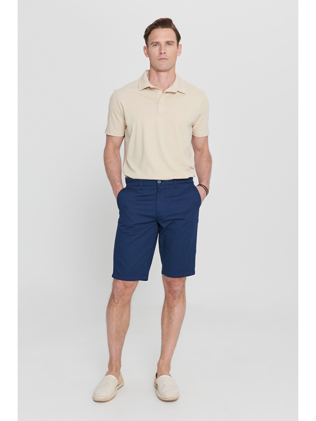 Erkek Lacivert Slim Fit Dar Kesim Pamuklu Yan Cepli Armürlü Şort-2