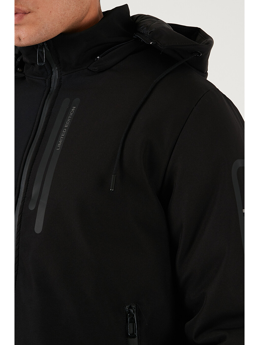 Siyah Regular Fit Çıkarılabilir Kapüşonlu Cepli Erkek Mont 497albert-4