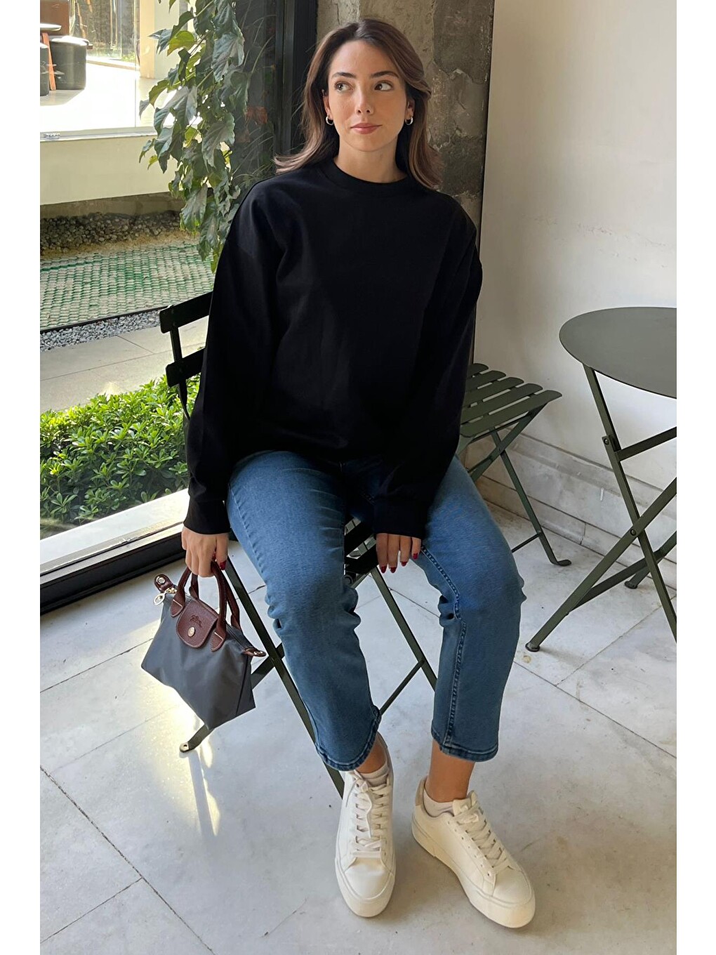 Siyah Bisiklet Yaka Basic Sweatshirt Mg2185-4