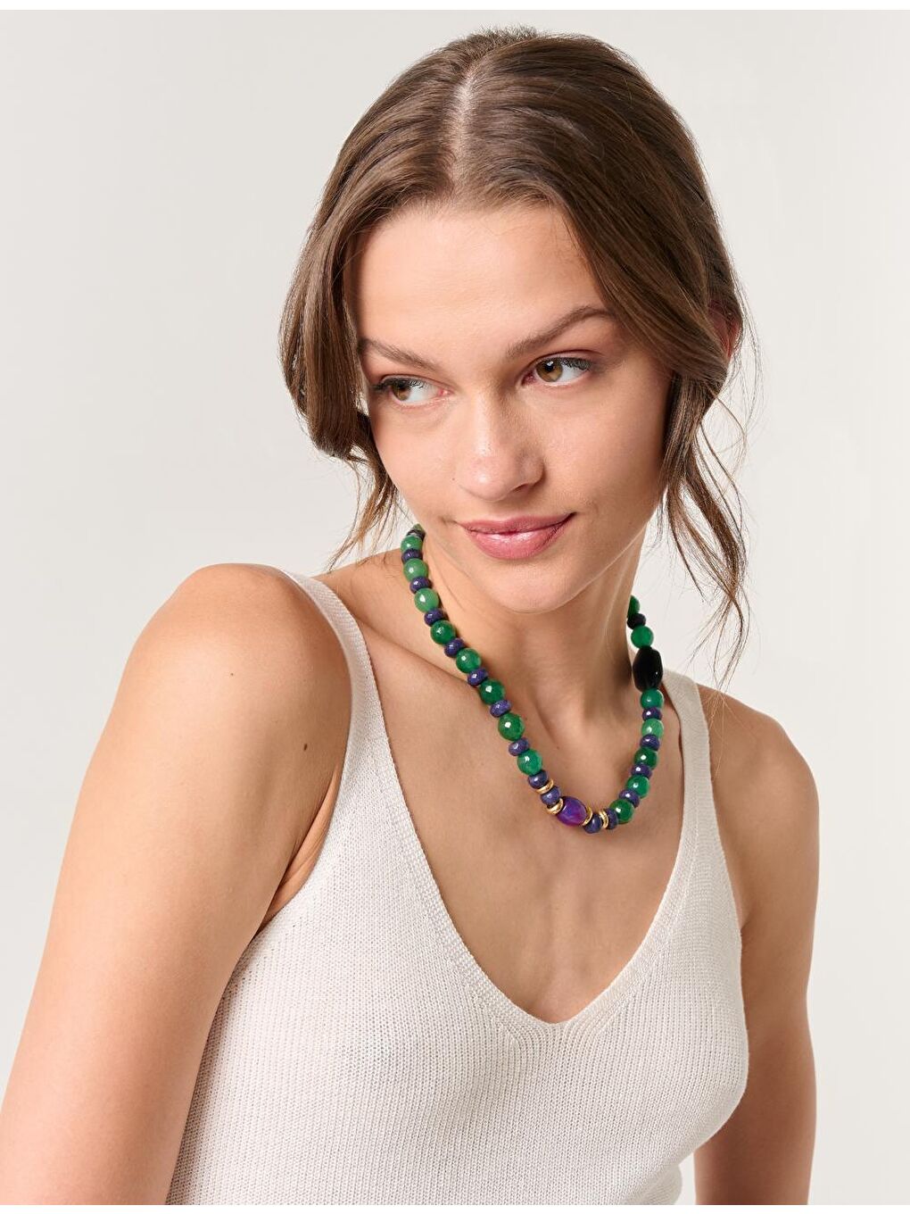 Beyaz V Yaka Kolsuz Yazlık Triko Atlet-2