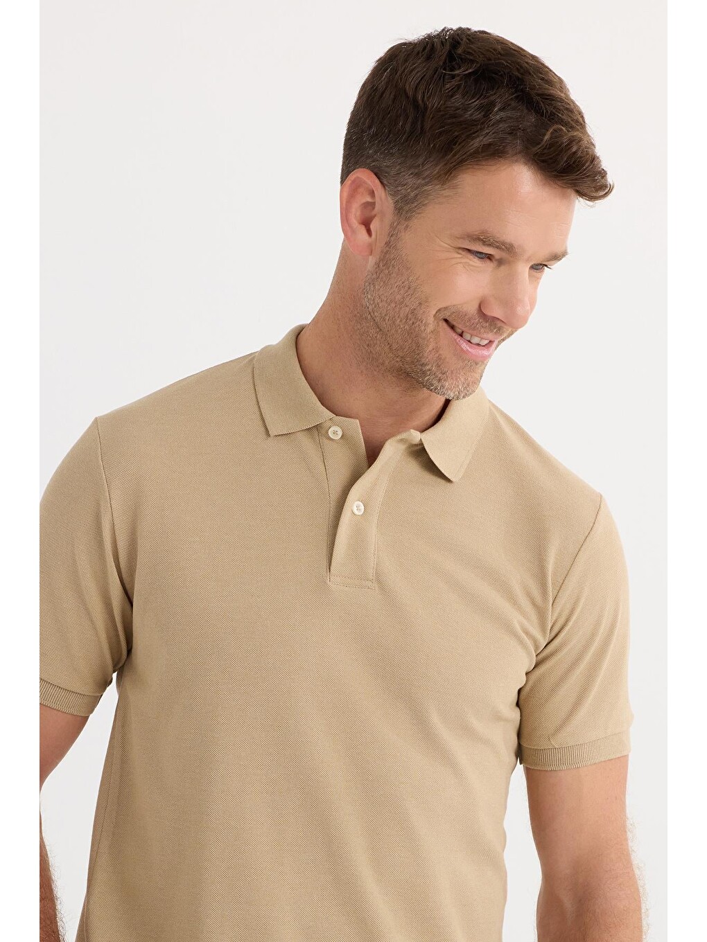 Erkek Slim Fit Dar Kesim Pamuklu Yumuşak Dokulu Serin Tutan Kumaş Düz Pike Bej Polo Yaka Tişört