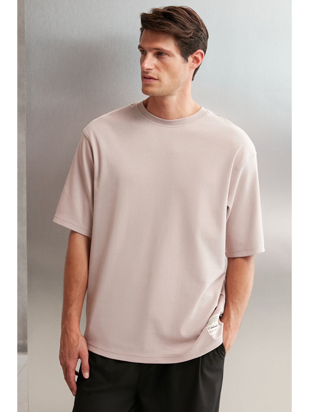 Erkek %100 Organik Pamuklu Kalın Kumaşlı Özel Dokulu Etiket Detaylı Oversize Pembe Tişört-2