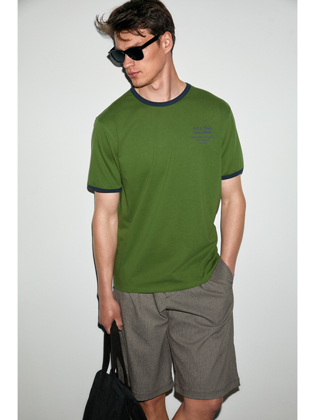 Golondro Erkek %100 Organik Pamuklu Kontrast Biyeli Baskı Detaylı Regular Fit Yeşil T-shirt-3